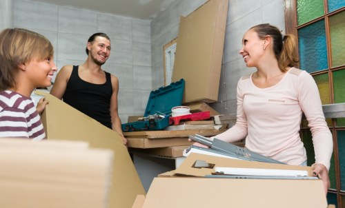 Removal team planning a move in Chadwell Heath