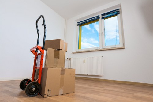 Careful packing and unpacking support for homes and offices in Chadwellheath