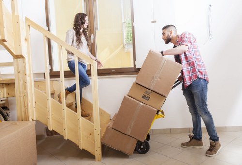Unpacking service setting up household rooms after a Chadwellheath relocation
